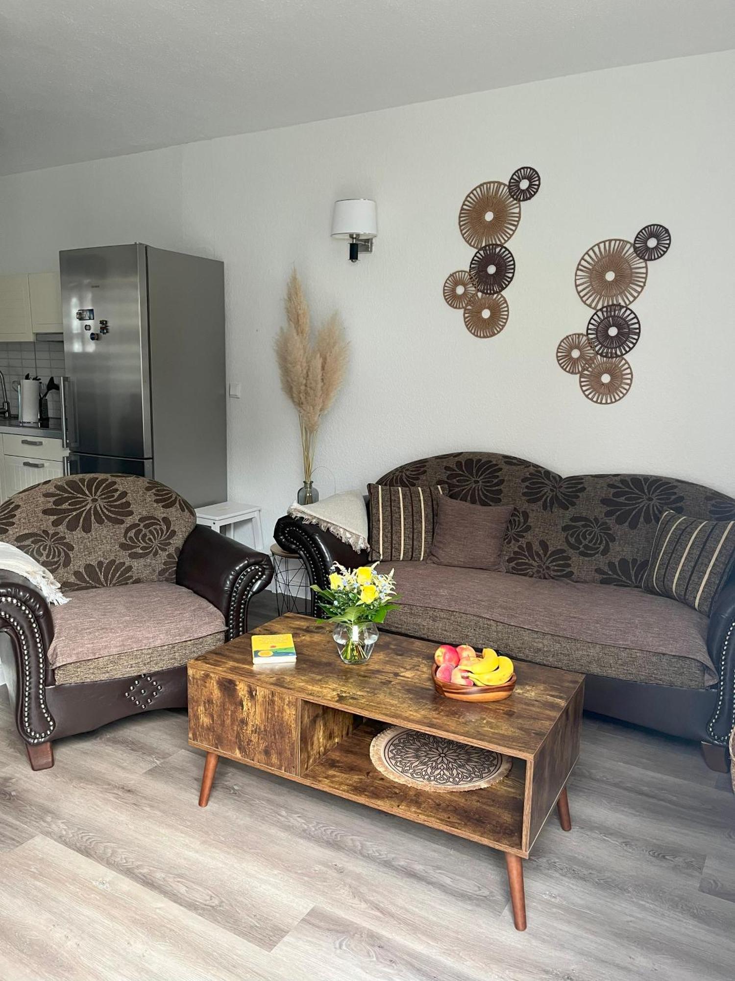 Ferienwohnung Am Strom Росток Екстер'єр фото